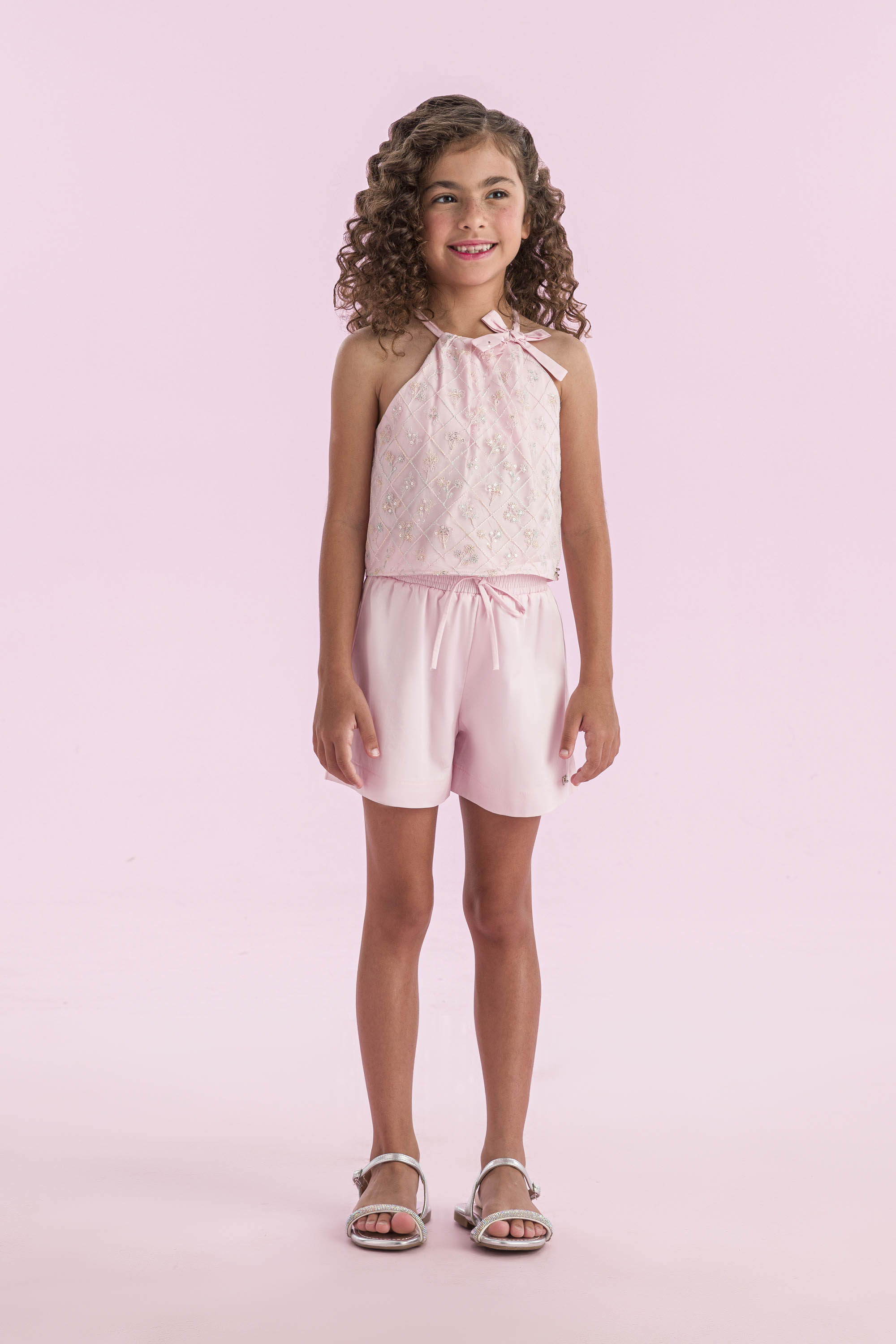 conjunto-regata-com-bordado-e-